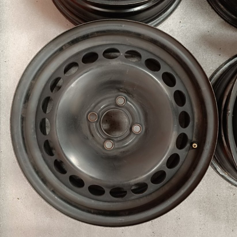 Ocelové disky Opel Corsa 6Jx15'', R15, 4x100, ET39