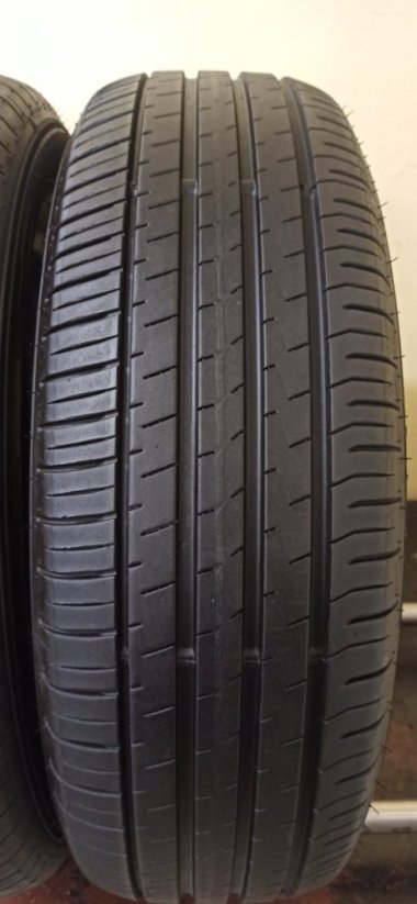 Falken Ziex 225/65 R17 102V 5,5 - 6,5 mm (Bazarové)