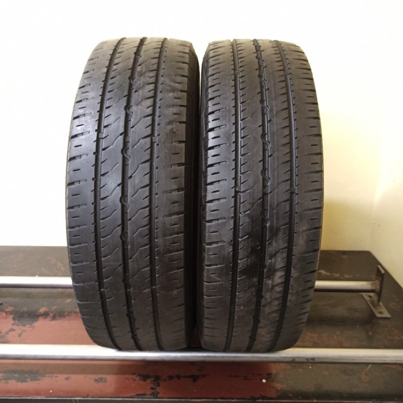 Semperit Van-Life 2 205/75 R16C 110/108R 5 - 6 mm (Bazarové)