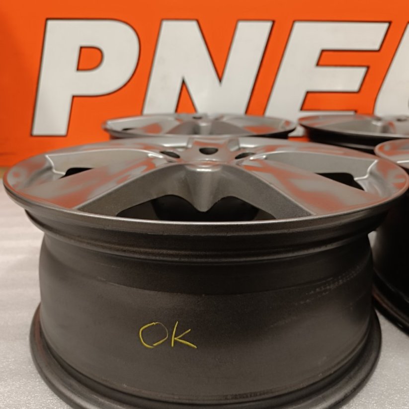 Alu kola Dezent 7,5Jx18 , R18 , 5x112, ET38