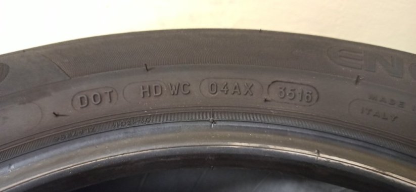 Michelin Energy Saver 205/55 R16 91V 4,5 mm (Bazarové)