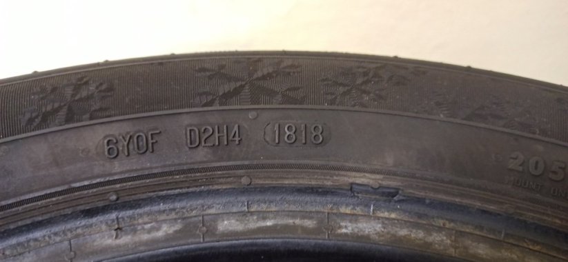 Semperit Speed-Grip 3 205/55 R16 91H 4,5 - 5 mm (Bazarové)