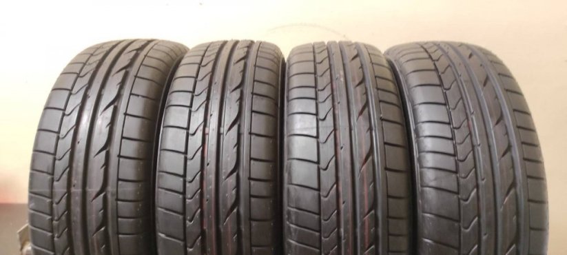 Bridgestone 175/55 R15 77V , TOP STAV (Bazarové)