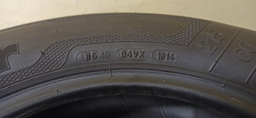 Kleber Krisalp HP2 215/60 R16 99H 5,5 - 6 mm (Použité)