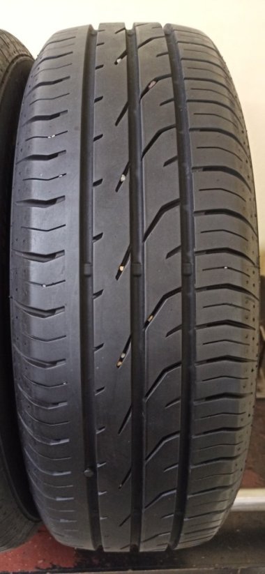 Continental ContiPremium 195/65 R15 91H 5,5-6,5 mm (Použité)
