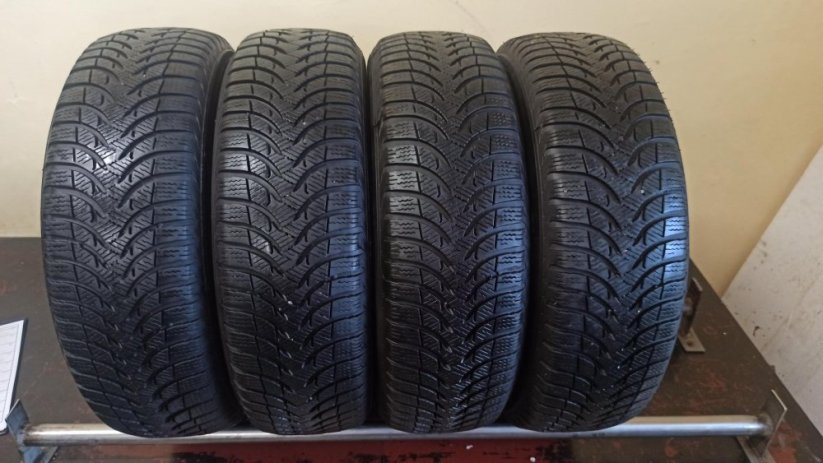 Michelin 185/60 R15 88H 2x6,5mm; 2x5,5-6mm (Bazarové)