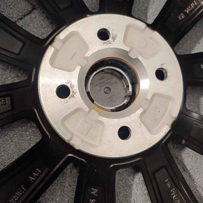 ALU kola Volkswagen UP, Škoda Citigo 185/50 R16