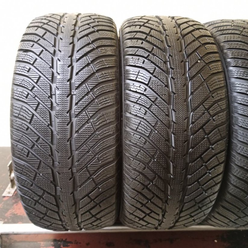 Cooper 235/50 R18 101V 2x7,5mm 2x6,5mm (Bazarové)