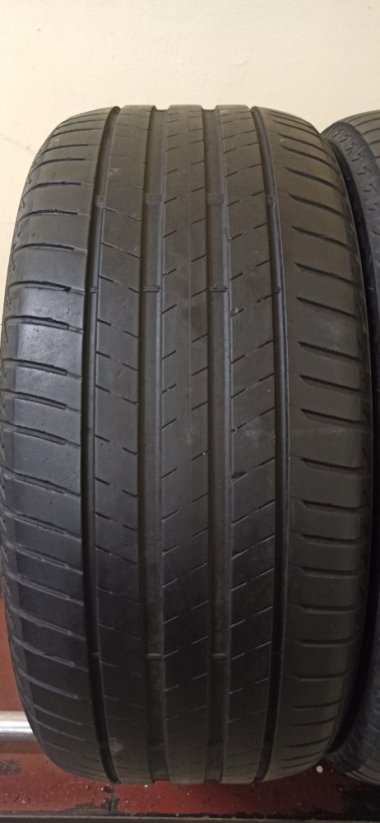 Bridgestone Turanza 245/45 R18 100Y 3,5 - 4,5 mm (Použité)