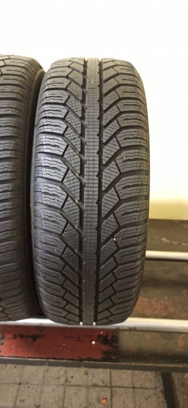 Semperit Master-Grip 2 205/60 R16 92H 6,5 - 7 mm (Bazarové)