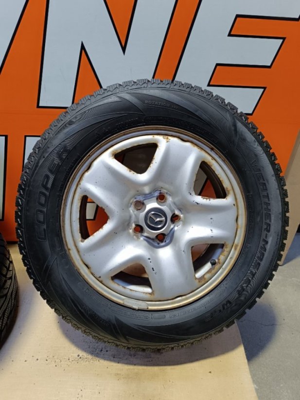 Kola Mazda CX-5, 7x17'' 5x114,3 , ET50, zimní pneu