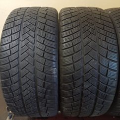 VREDESTEIN dvourozměrné 255/40R21 + 265/40R21 (Bazarové)