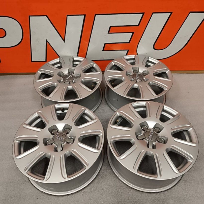 Originální alu kola na Audi Q3, 6,5Jx16 , ET33