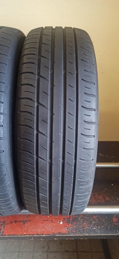Falken Ziex 215/65 R17 99V 4,5-5mm (Bazarové)
