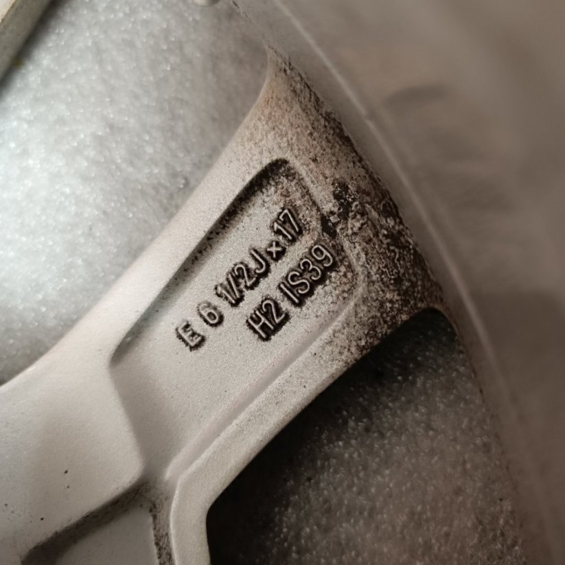 Alu kola pro BMW X1 6,5Jx17'' , R17 , 5x112 , ET39