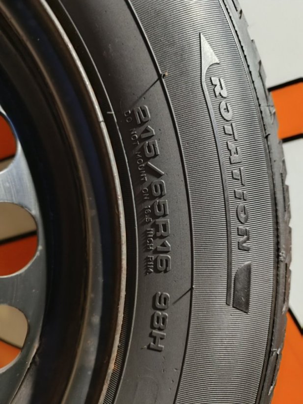 Zimní kola na VW Tiguan 5x112 , ET33, 215/65 R16