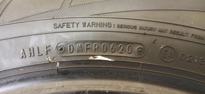 Falken Eurowinter 215/65 R17 99H 5,5-6,5mm (Použité)