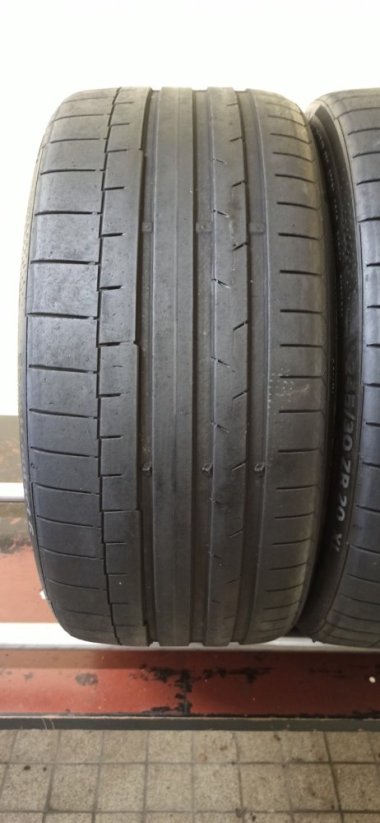 Continental SportContact 245/30 R20 90Y 3,5-4,5 mm (Použité)