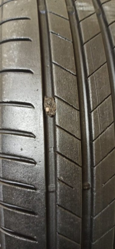Bridgestone Turanza 185/65 R15 88H 5 - 5,5 mm (Použité)