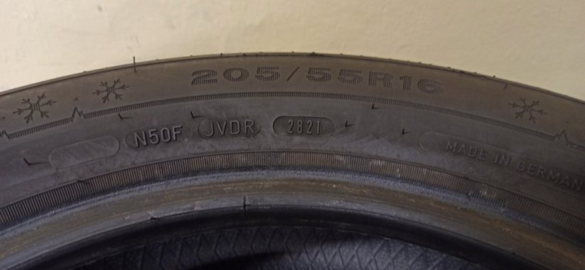Dunlop Winter Sport 5 205/55 R16 91H 5,5 - 6 mm (Bazarové)