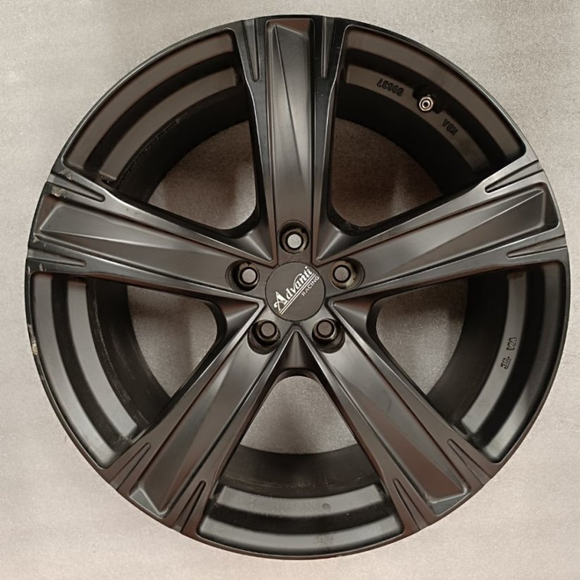 Alu kola Advanti 8,5Jx19 , R19 , 5x108 , ET35