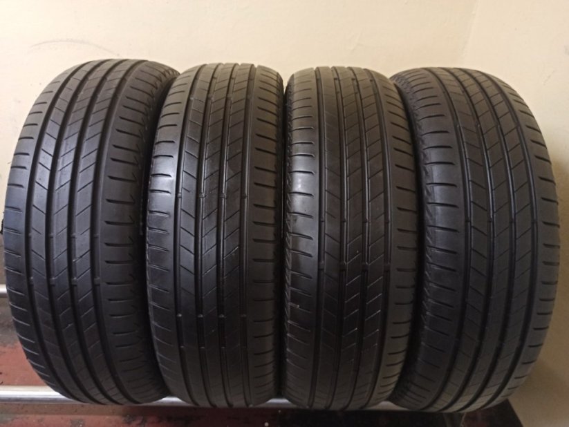 Bridgestone Turanza 185/65 R15 88H 5 - 5,5 mm (Bazarové)