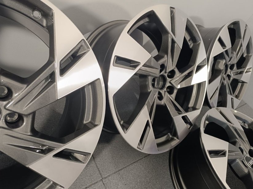 Originální alu kola Audi e-tron 9Jx20'' , ET38