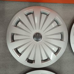 Poklice Audi A4 16" (použité)