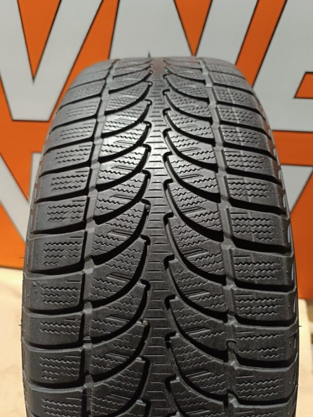 Kompletní kola Mercedes GLC 8x18'' ET38 zimní pneu