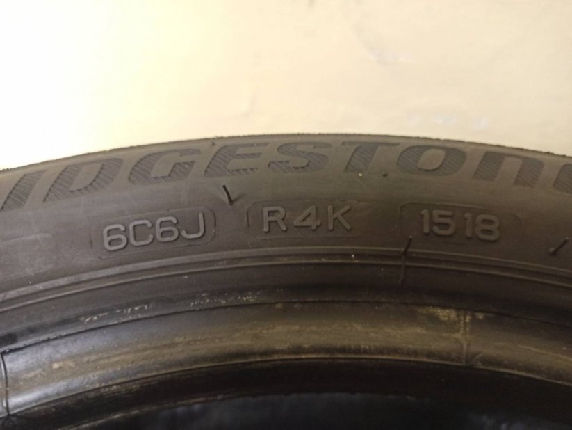Bridgestone 185/50 R16 81H 2x5-6mm; 2x4,5-5mm (Použité)