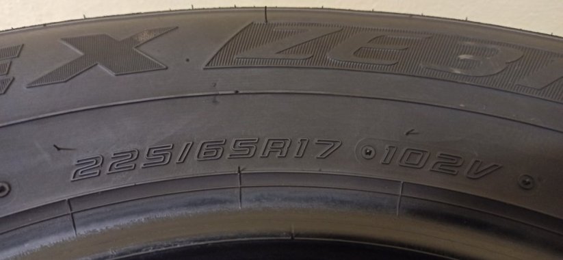Falken Ziex 225/65 R17 102V 5,5 - 6,5 mm (Bazarové)