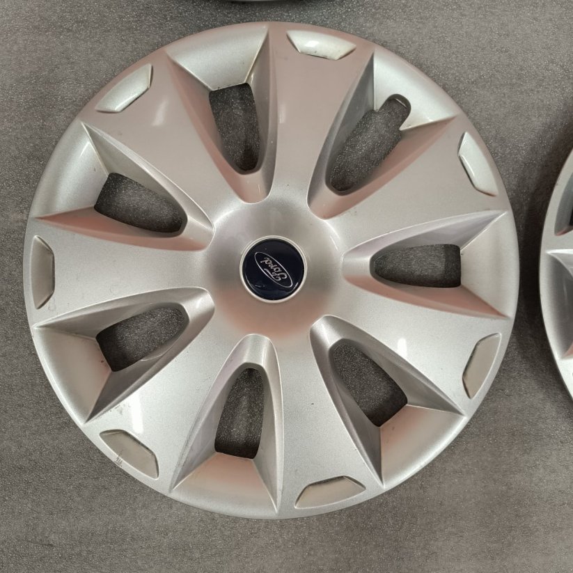 Puklice Ford Focus, Mondeo, C-Max 16" (bazarové)