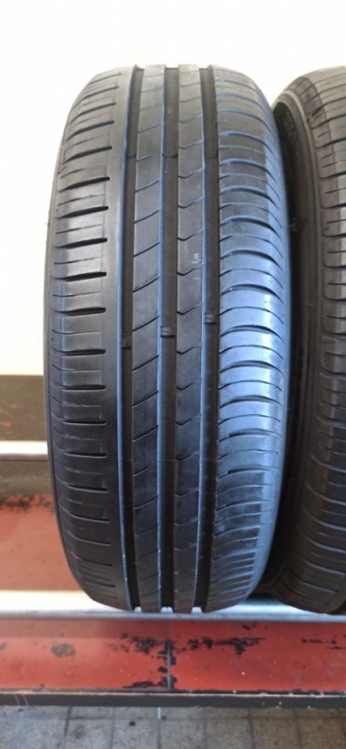 Hankook 185/60 R15 84H 5,5mm (Použité)