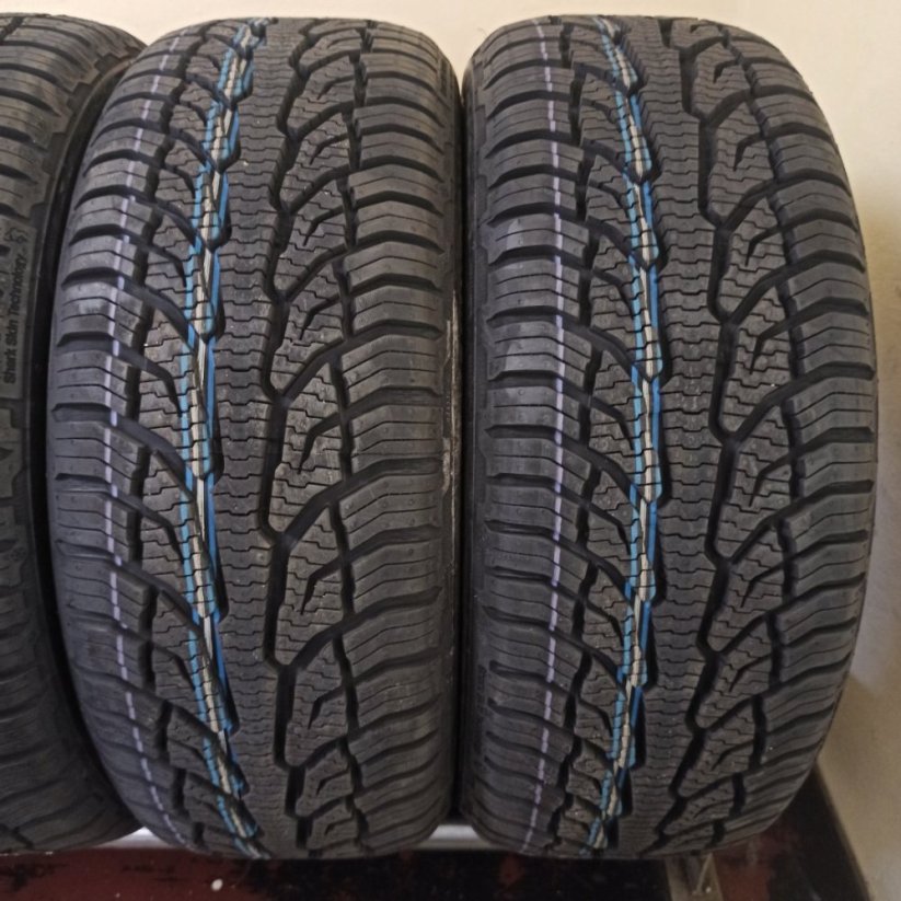 Uniroyal All Season Expert 2 195/50 R15 82H 8 mm