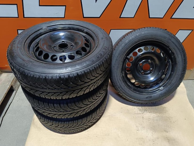 Zimní sada Opel Corsa 4x100 , ET39 , 185/60 R15