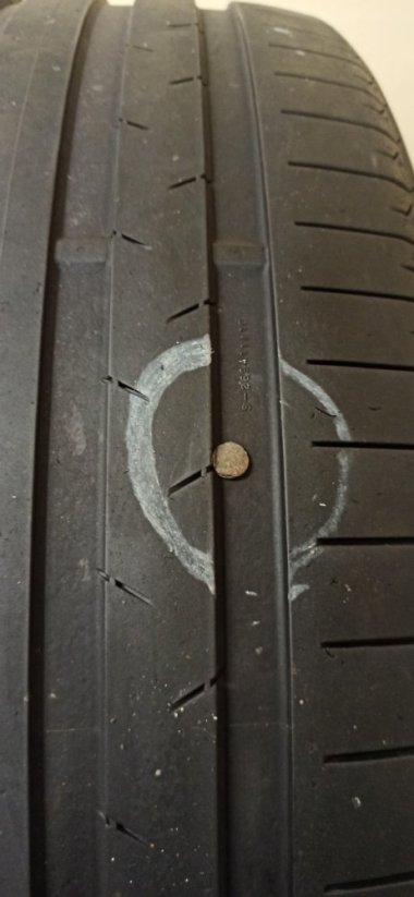 Continental Sport Contact 285/35 R23 107Y 4,5 mm (Bazarové)
