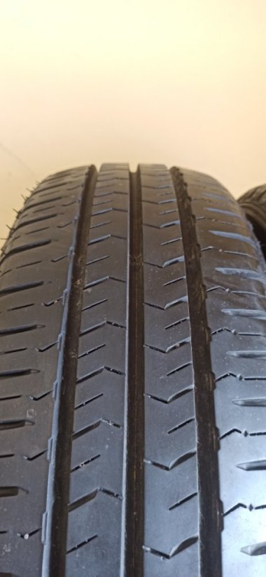 Nexen Roadian CT 8 195/70/ R15C 104/102T 8 mm (Použité)