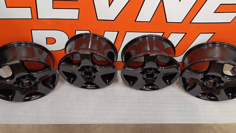 Alu kola Volkswagen Touareg 7,5Jx17, 5x130