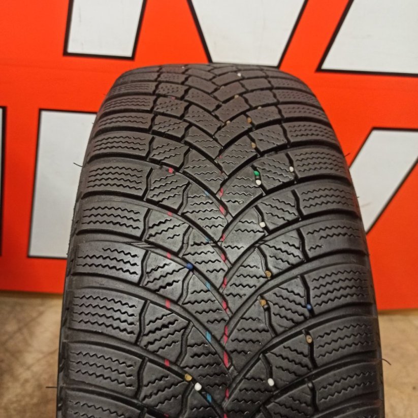 ALU kola Mercedes A,B,CLA ET49 zimní pneu205/55R16