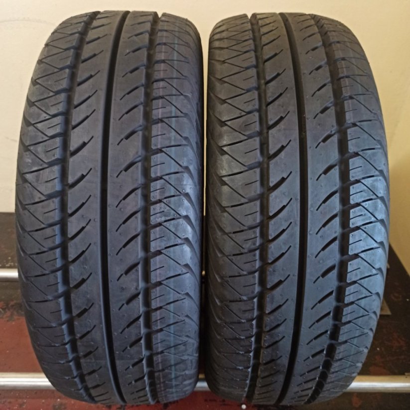 Continental VancoContact2 225/60 R16C 105/103H 8mm (Bazarové)