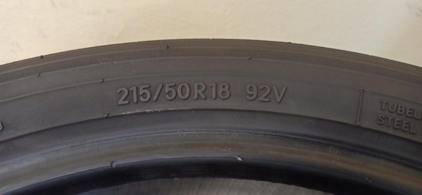 TOYO PROXES R40 215/50 R18 92V 6-6,5mm (Bazarové)