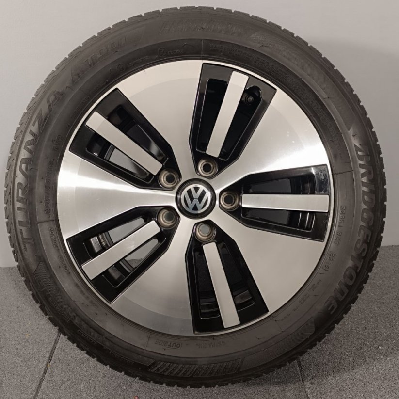 ALU kola Volkswagen Golf / e-Golf 205/55 R16