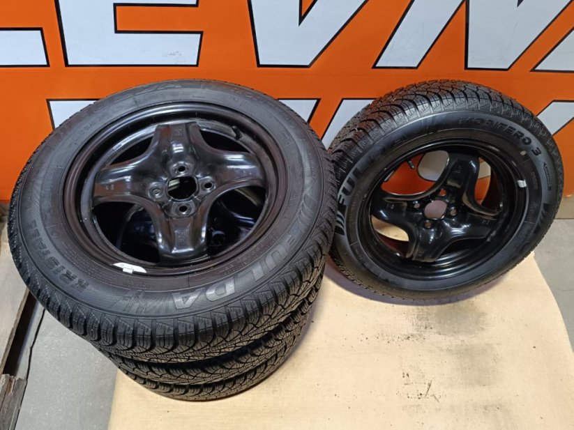 Kola pro Opel Corsa 6x15'' + zimní pneu DEMO SADA