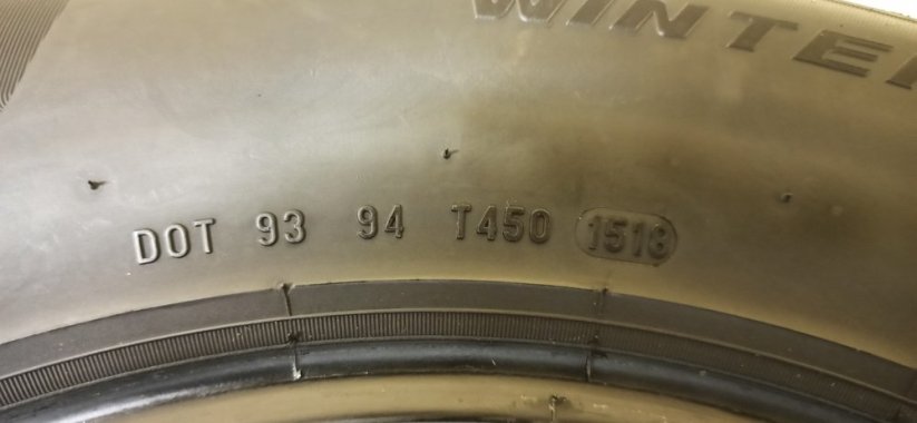 Pirelli Winter Sottozero 15/60 R16 95H 5 - 5,5 mm (Bazarové)