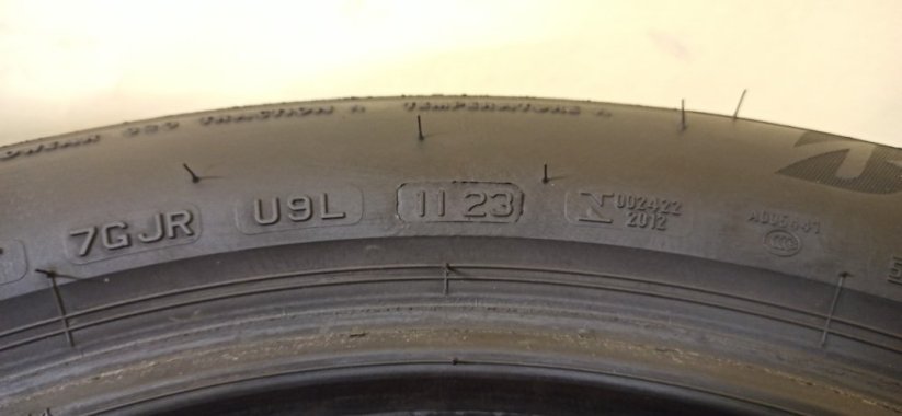 Bridgestone Turanza T005 RFT 225/50 R17 98Y 6 mm (Bazarové)