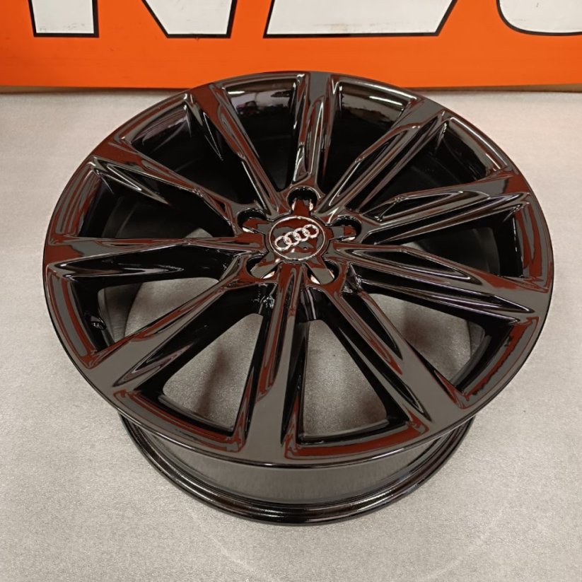 Originální alu kola na Audi A7 8Jx19'' , ET26