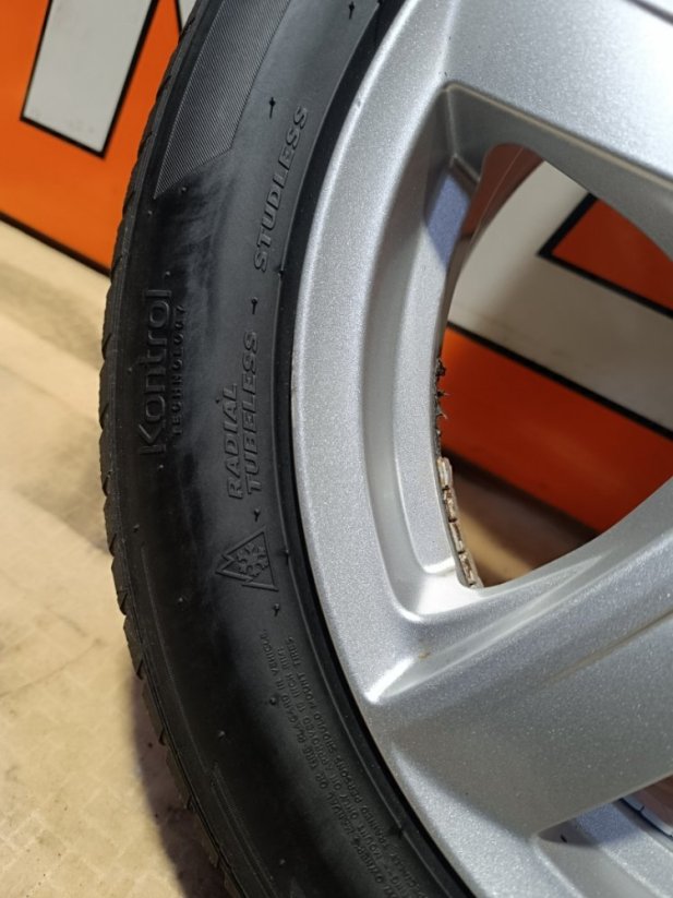 Alu kola Platin 4x108 ET20 + zimní pneu 195/55 R16