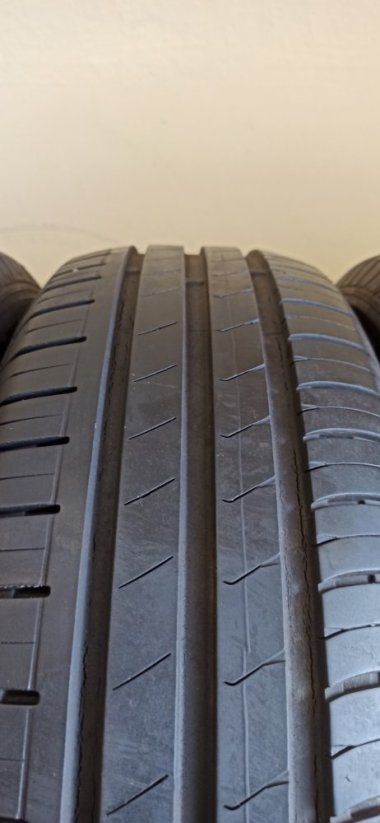 Hankook Kinergy ECO 195/65/15 91H 5,5-6mm letní (Použité)