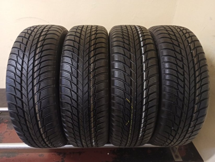 Bridgestone Blizzak LM001 185/60 R16 86H 8 mm