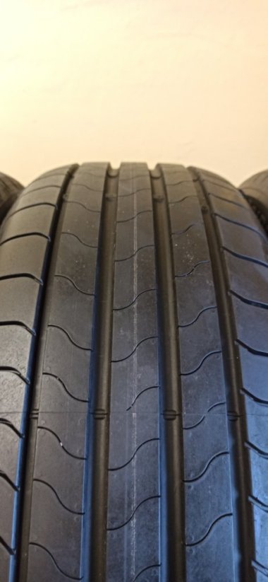 Bridgestone Turanza 225/55 R18 98V 6,5mm DEMO PNEU (Použité)